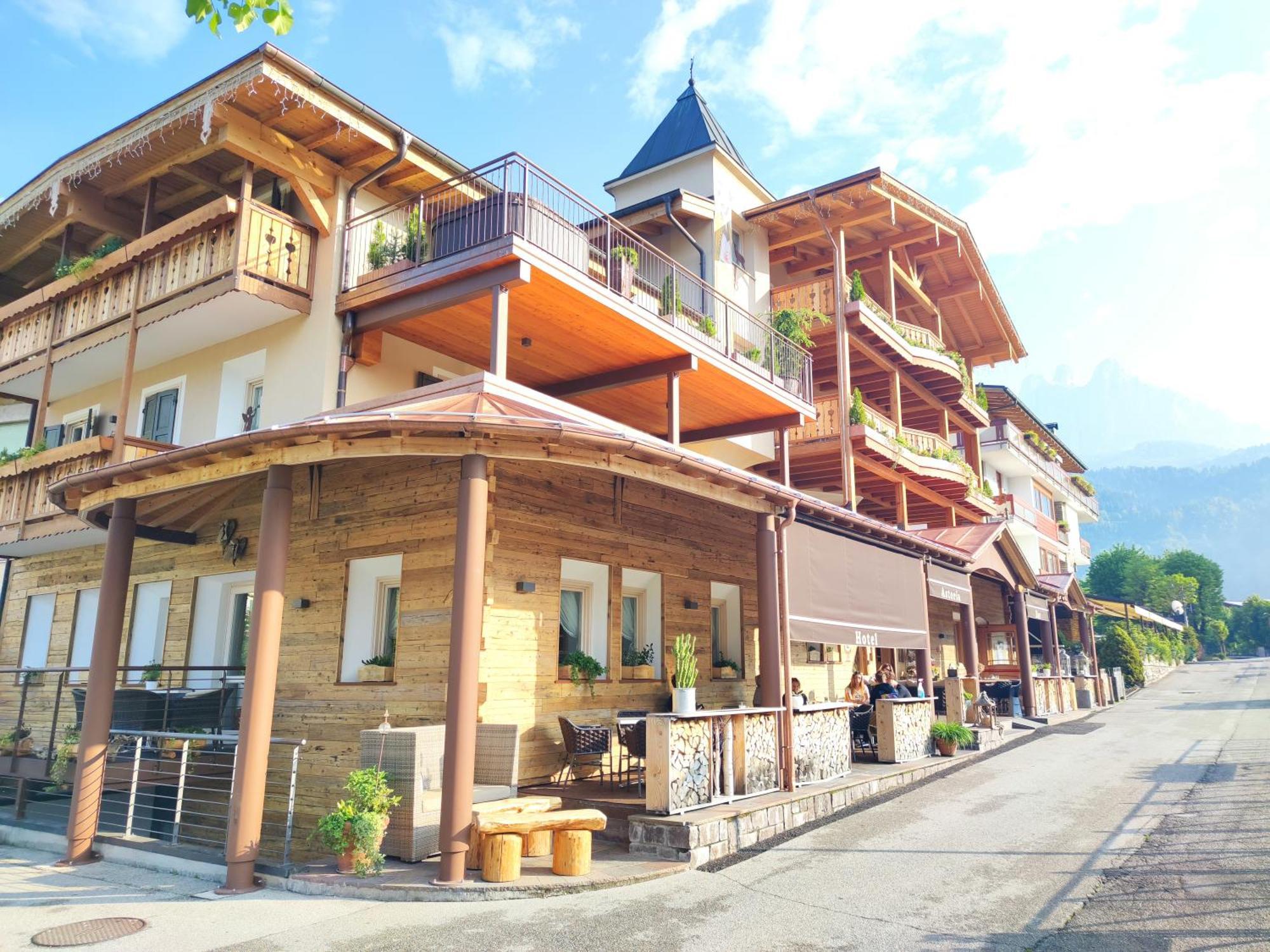 Astoria Hotel