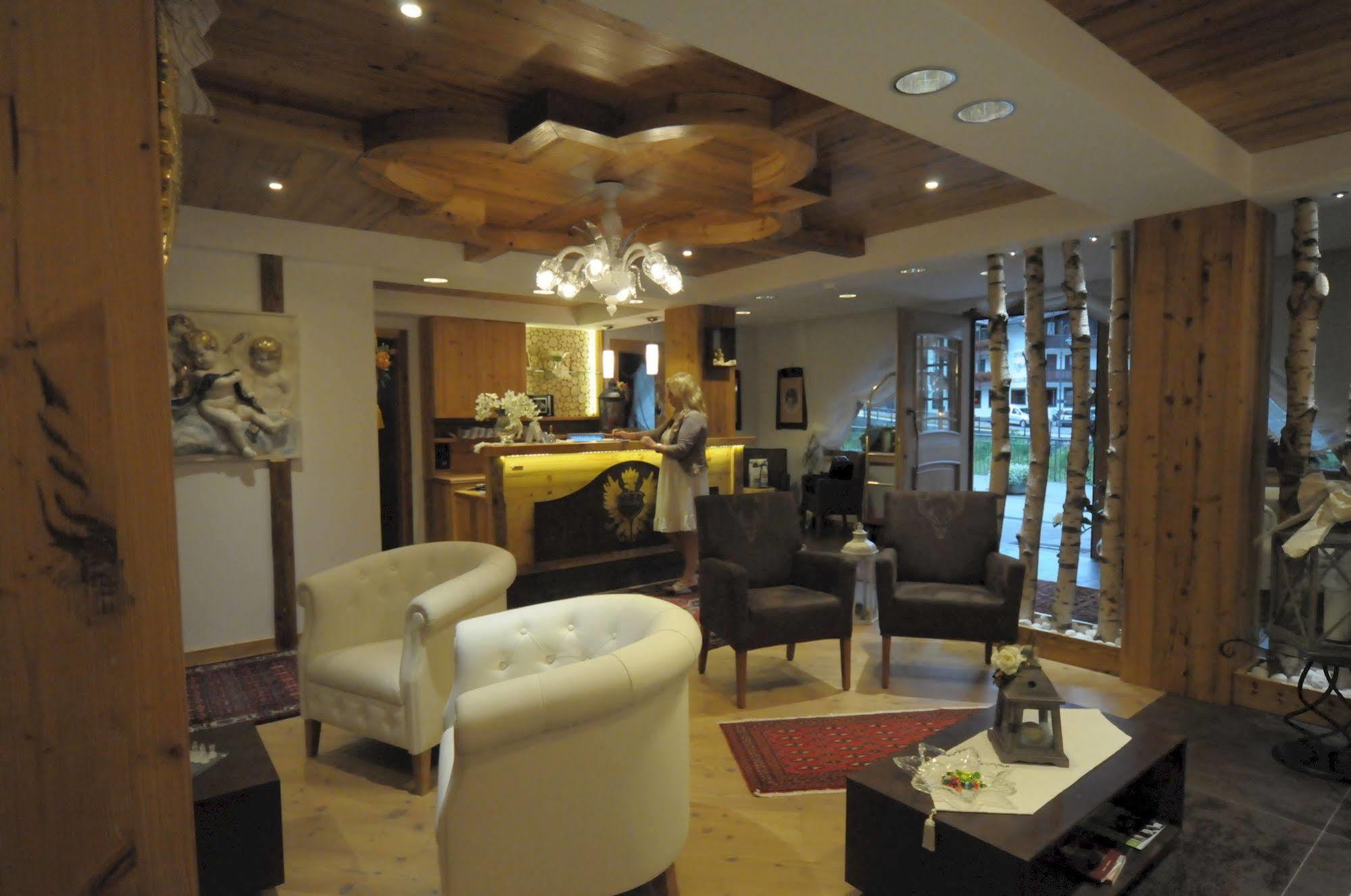 Astoria Hotel