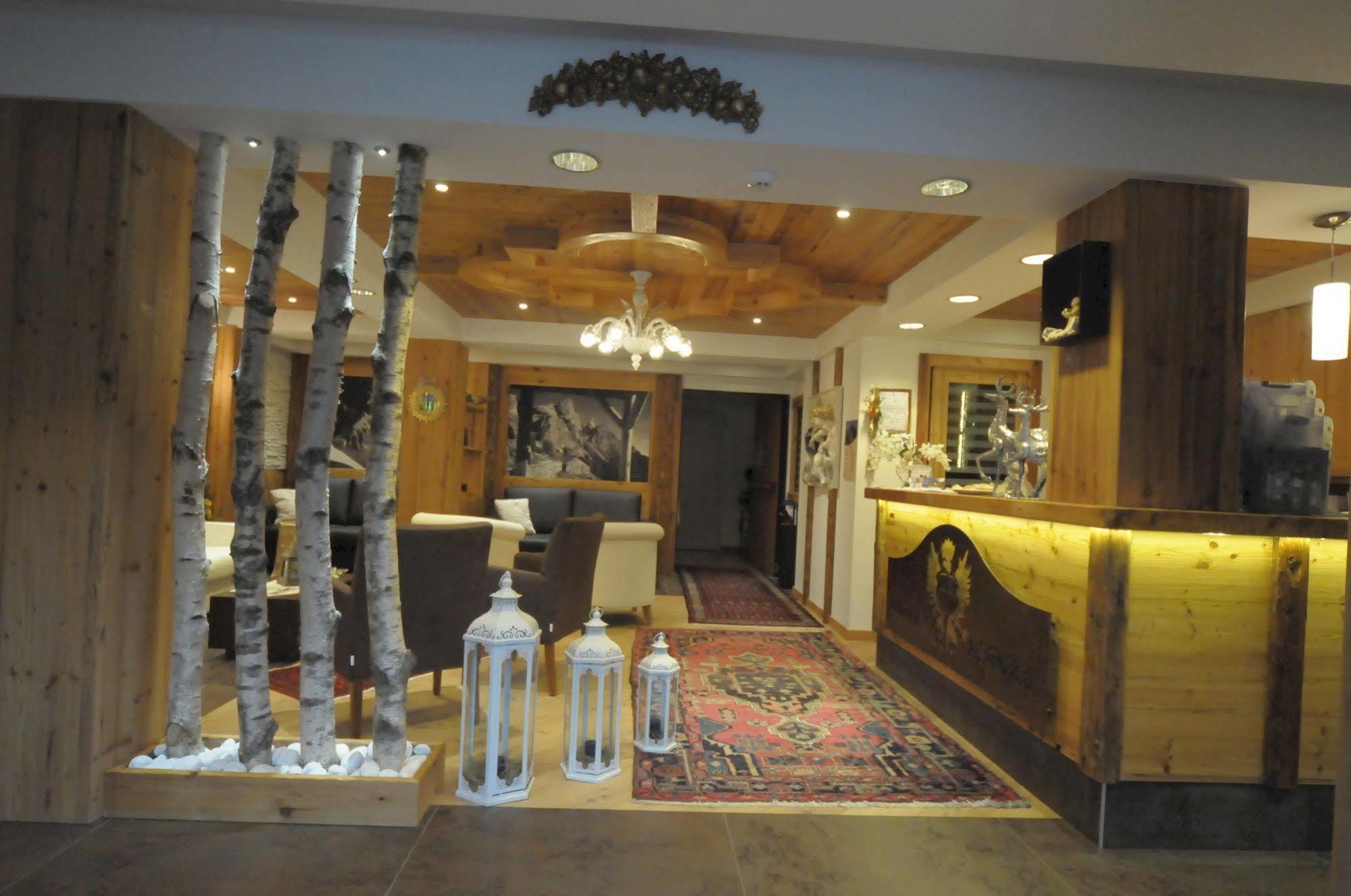 Astoria Hotel 3*